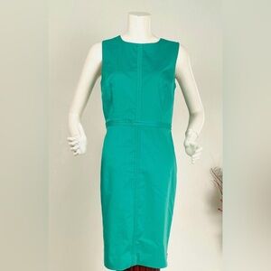 Ann Taylor green south stealth dress with side zipper size 4